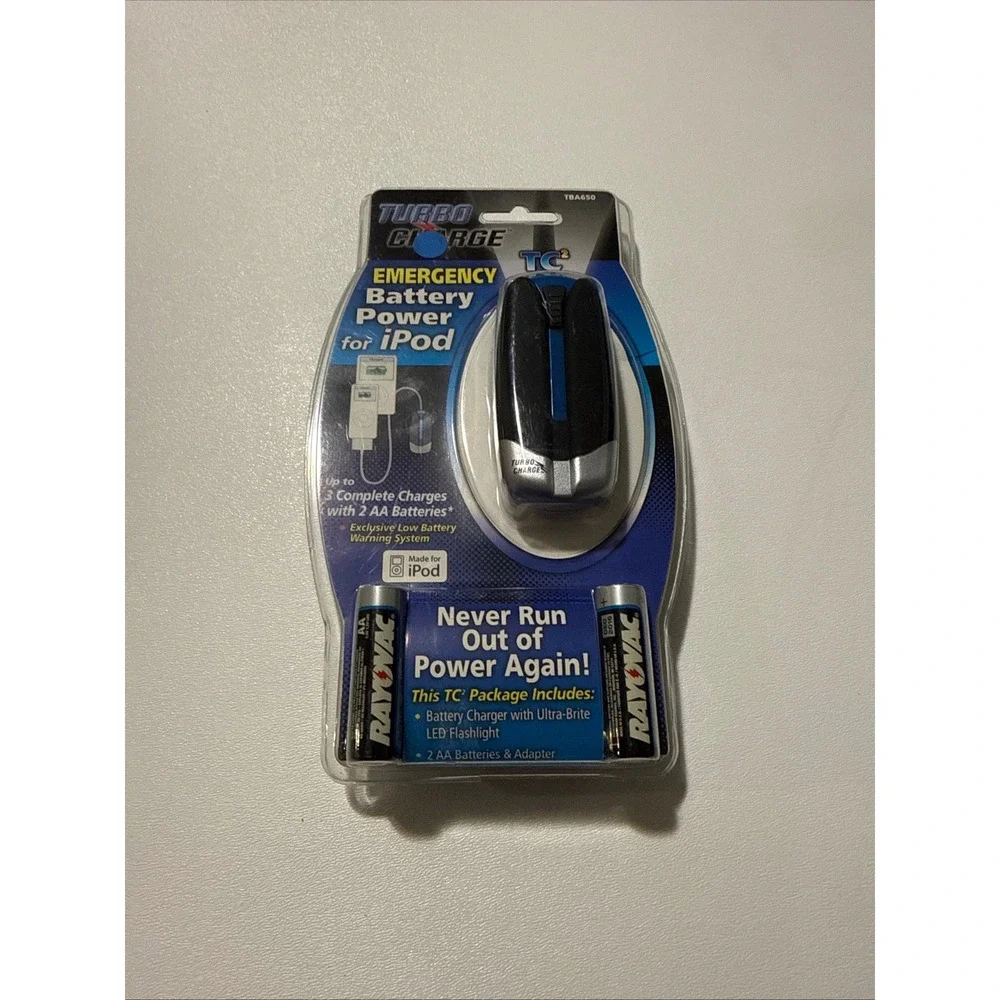 Turbo Charge TC2 Emergency Battery Power for iPod iPhone TBA650 Black Silver